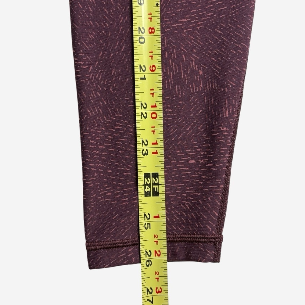 Athleta Salutation Stash Pocket Rainwater Tight Size XS Burgundy Printed - Picture 9 of 13